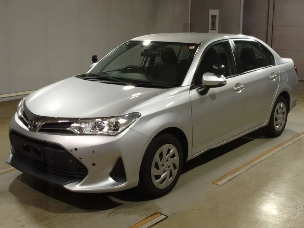 Toyota Corolla Axio NZE161 2020